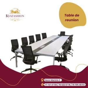 Table conference blanche chaises noires