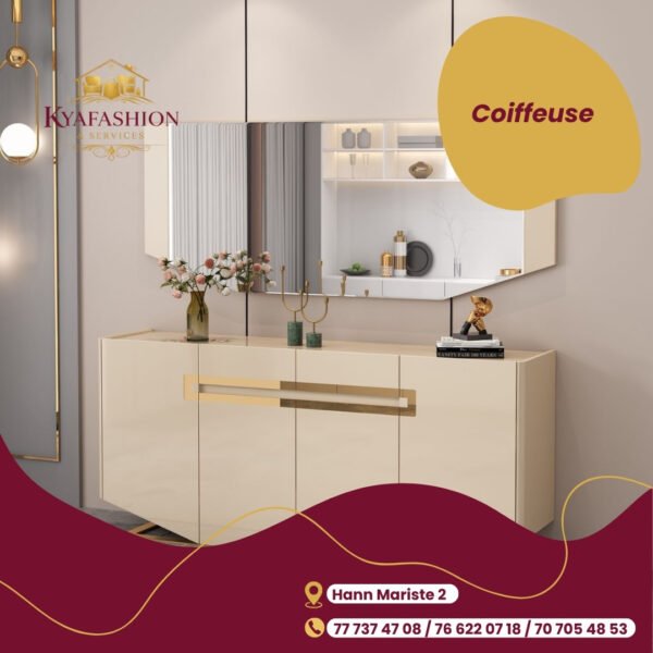 Coiffeuse beige moderne avec miroir