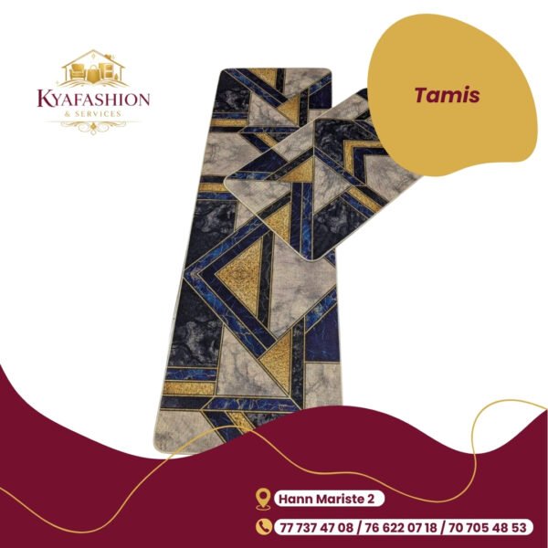 Tapis geometrique bleu dore beige triangles
